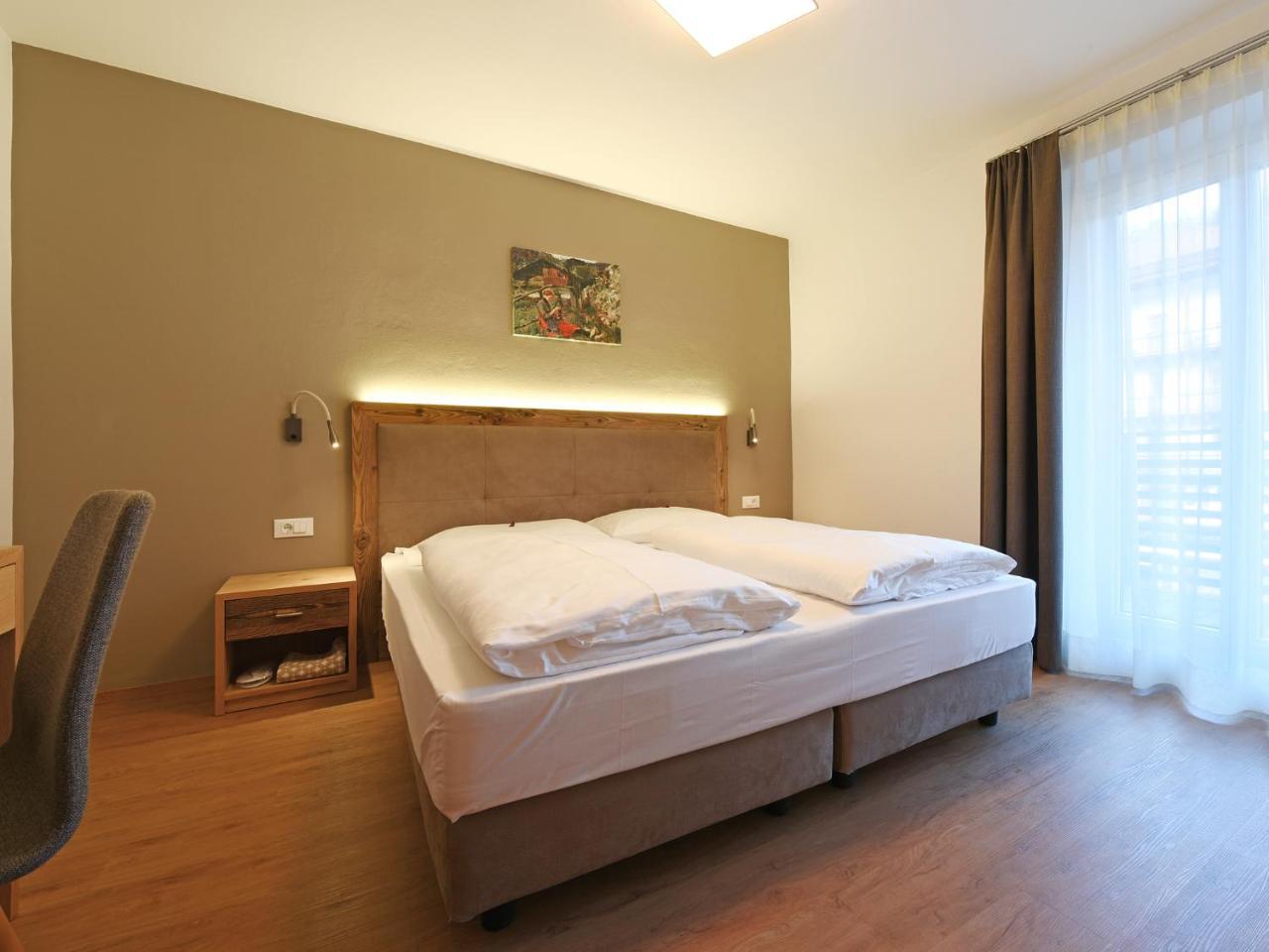 Residence Hotel Fever Urtijëi Buitenkant foto